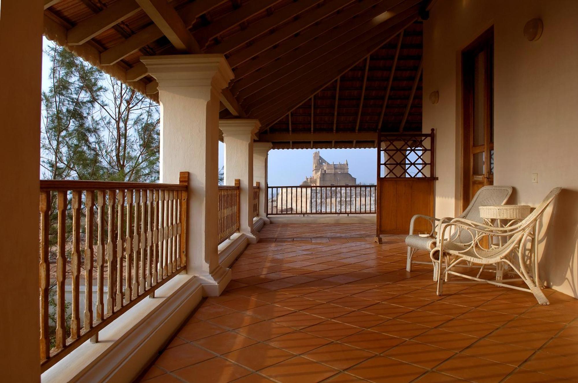 Neemrana'S - Bungalow On The Beach Tharangambadi Ngoại thất bức ảnh